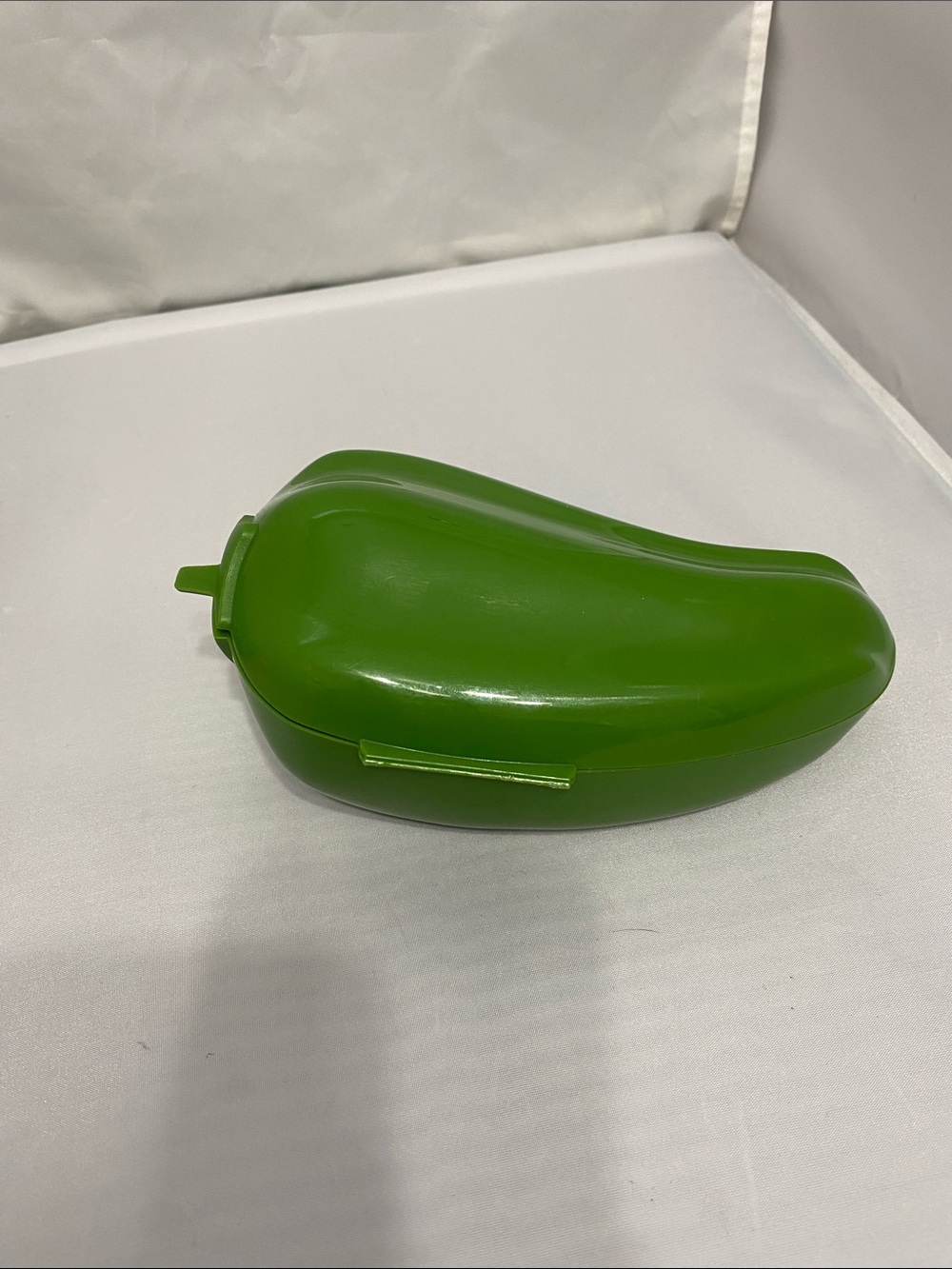 Tupperware Produce/Snack Container - Picture 4 of 16